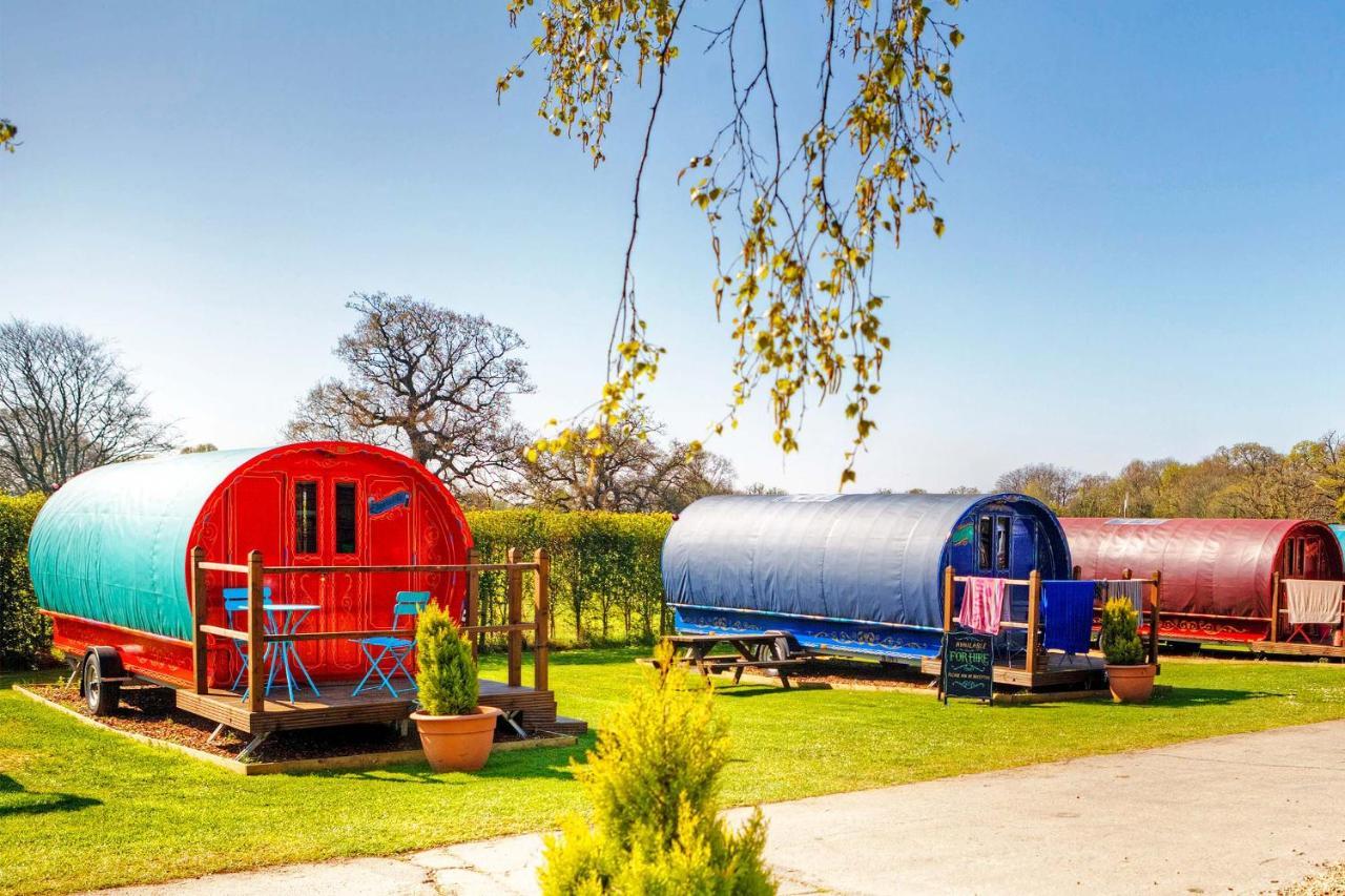 Campeggio Glamping At South Lytchett Manor *