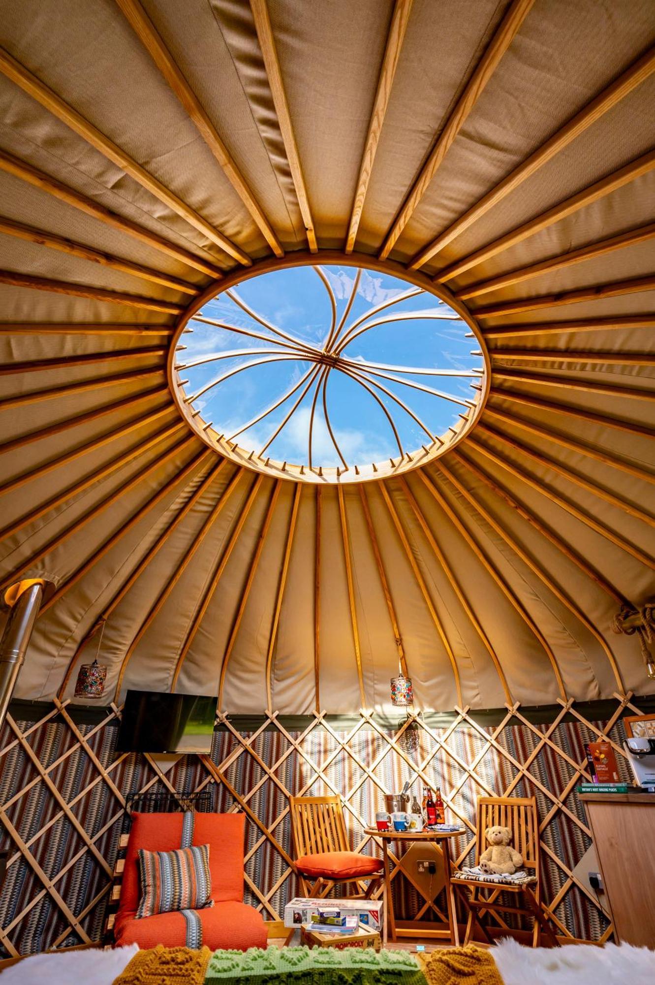 Glamping At South Lytchett Manor Campeggio