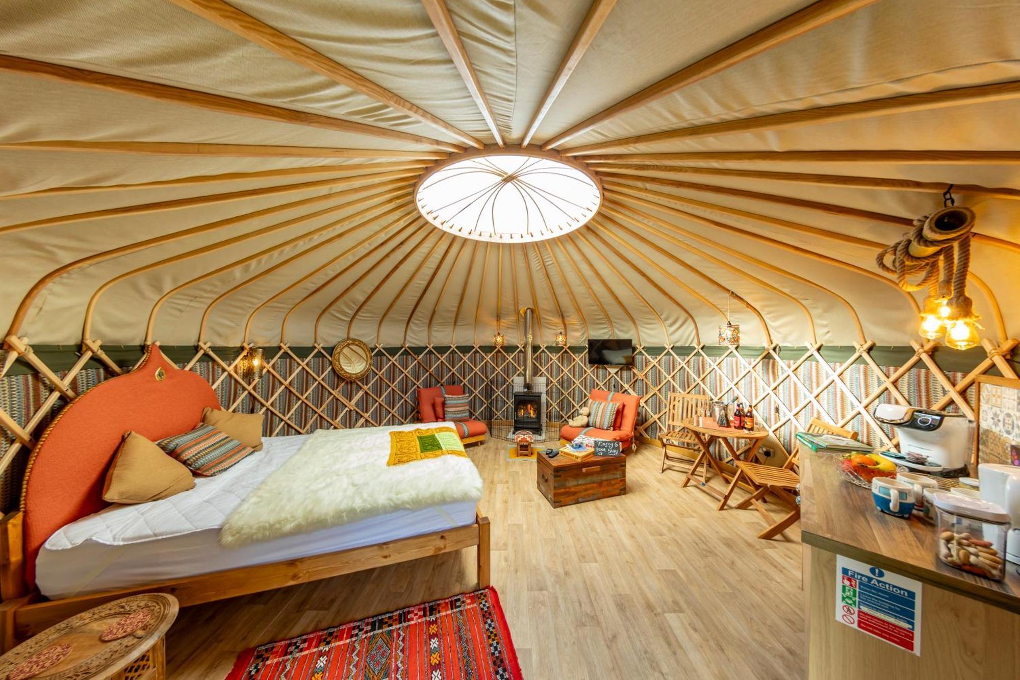 Campeggio Glamping At South Lytchett Manor *