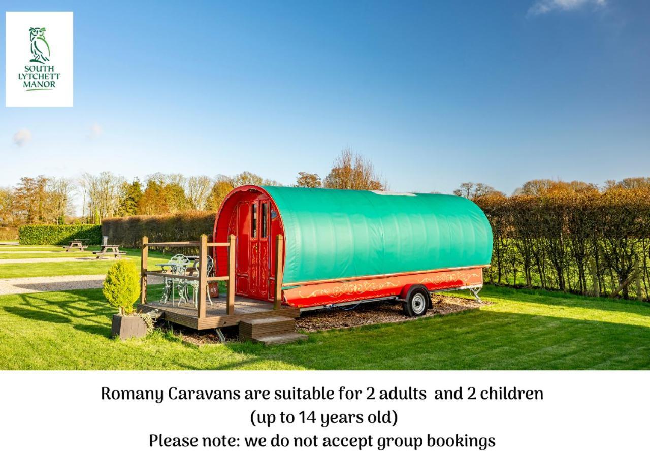 Campeggio Glamping At South Lytchett Manor Poole